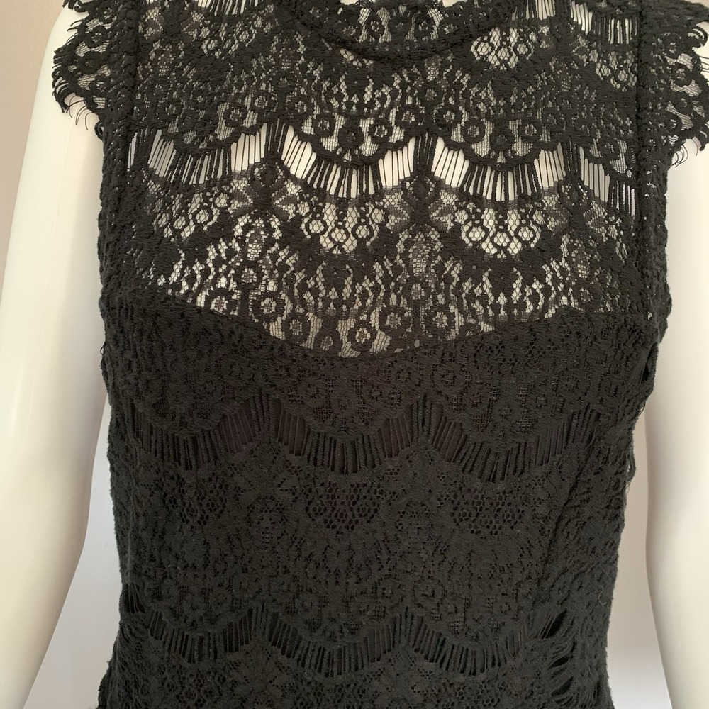 Free People Lace Dress. Black lace and open back make it sexy and comf- SZ Large - Picture 12 of 16